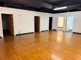 464 Putney Road - Photo 8
