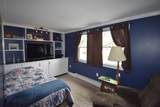 9 Maple Manor - Photo 18