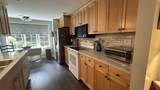 3 Governor Square - Photo 10