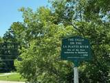 925 Falls Road - Photo 37