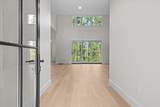 539 Thomas Lane - Photo 4