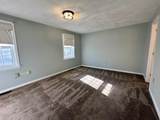 18 Colonial Square - Photo 17