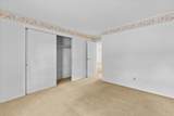 100 Kennedy Drive - Photo 33