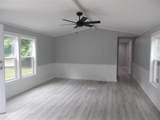 77 Royalcrest Park - Photo 4