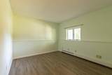 22 Meadowbrook Village - Photo 23