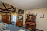26 Private West 4 - Photo 17