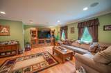 233 Poverty Row - Photo 10