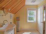 19 Spruce Street - Photo 32