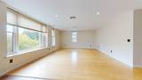 230 College Street - Photo 6
