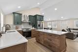 33 Mccrillis Road - Photo 2
