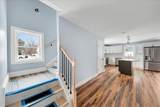 925 Falls Road - Photo 10