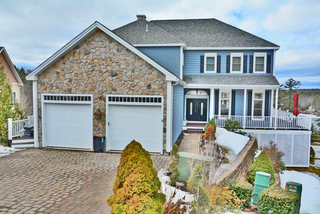 15 Violette Circle - Photo 1