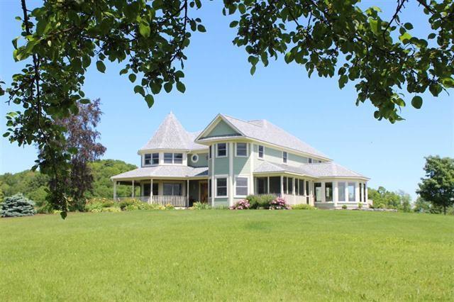 979 Bates Road - Photo 1