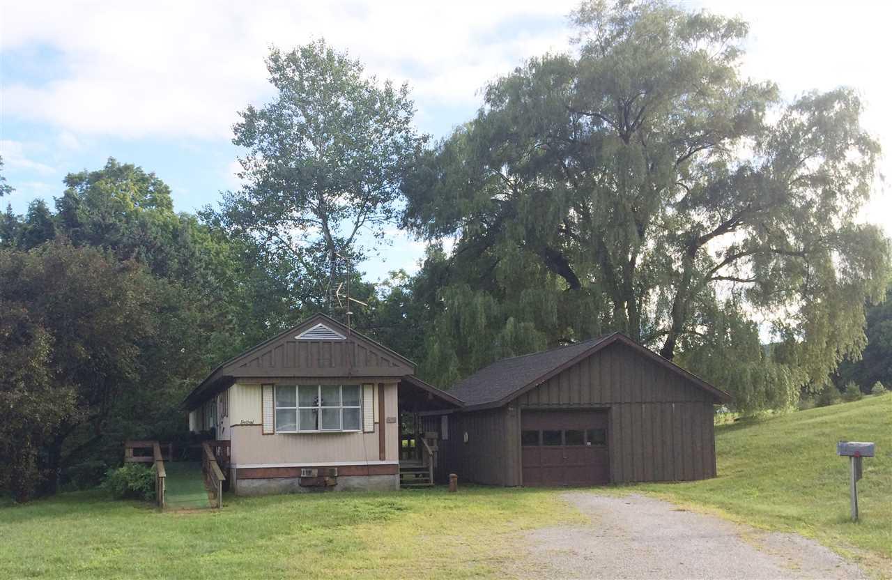 37 Cemetery Road - Photo 1