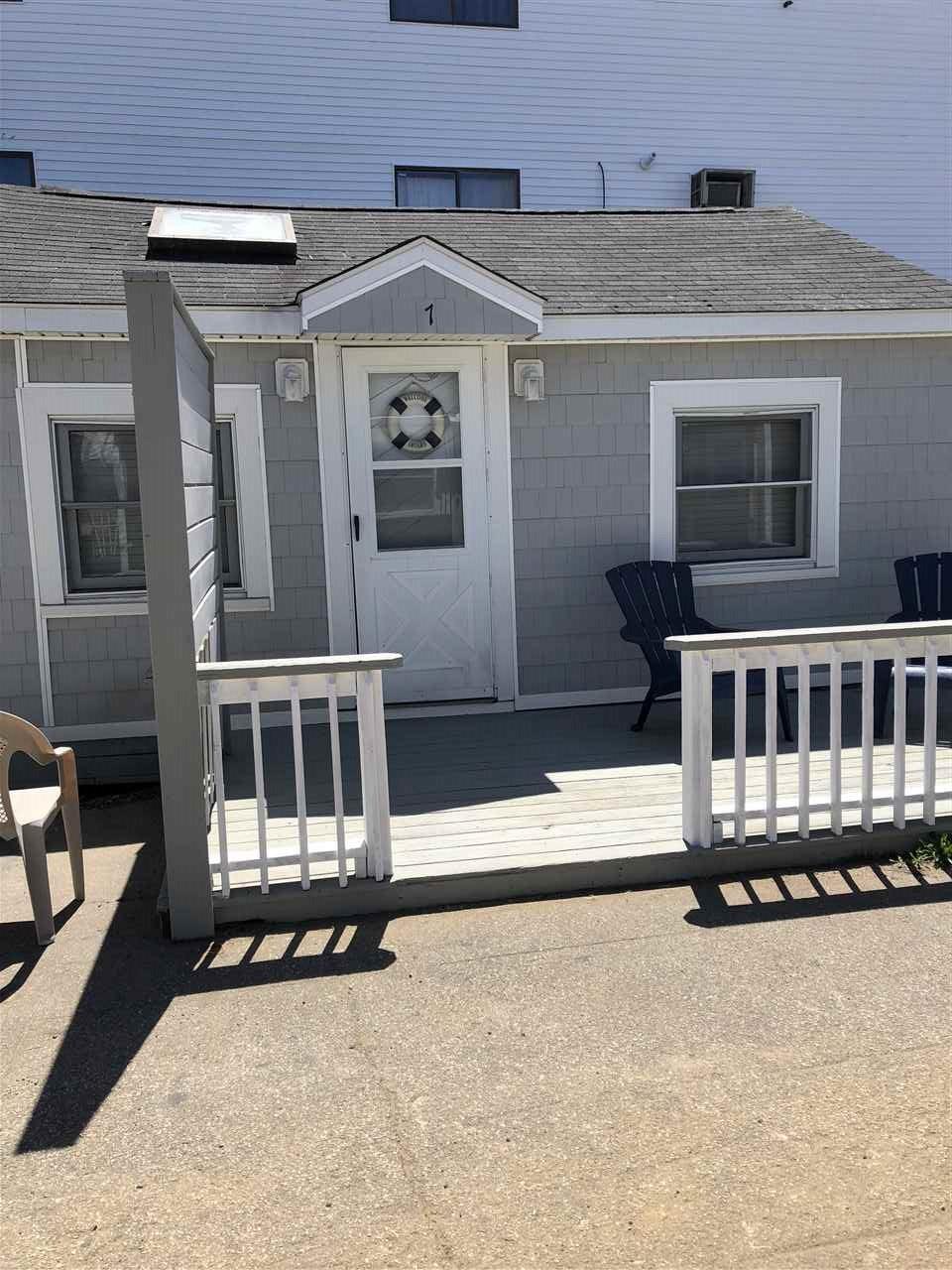 204 Ashworth Avenue - Photo 1