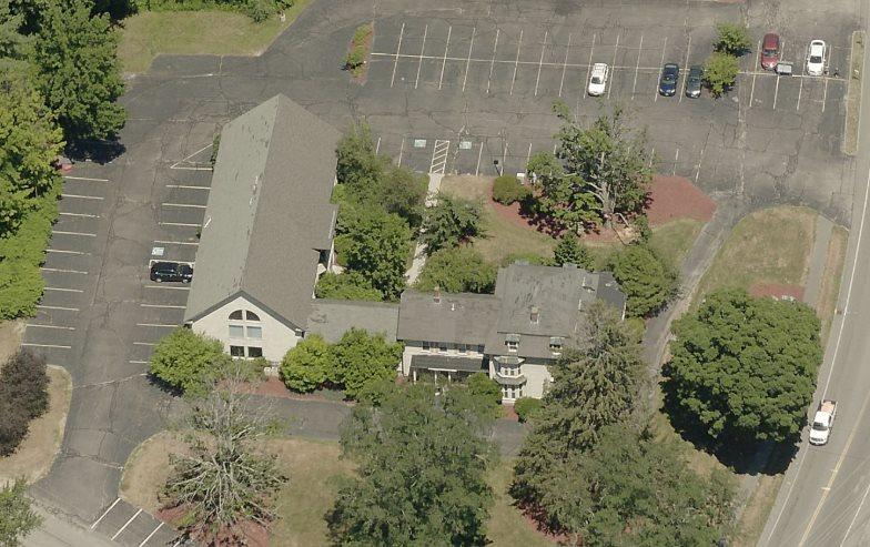 604 Daniel Webster Highway - Photo 1
