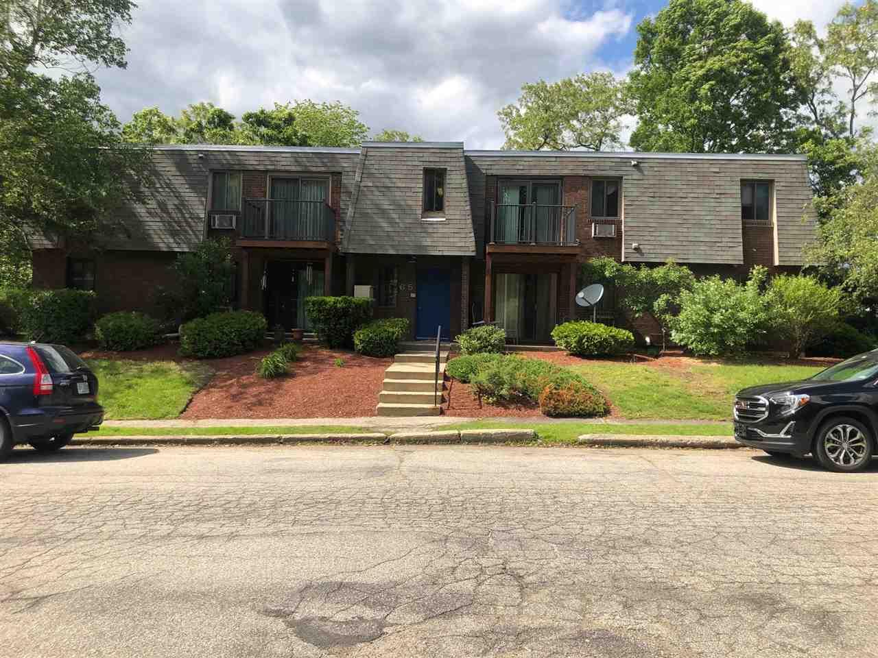 65 Robert Court - Photo 1