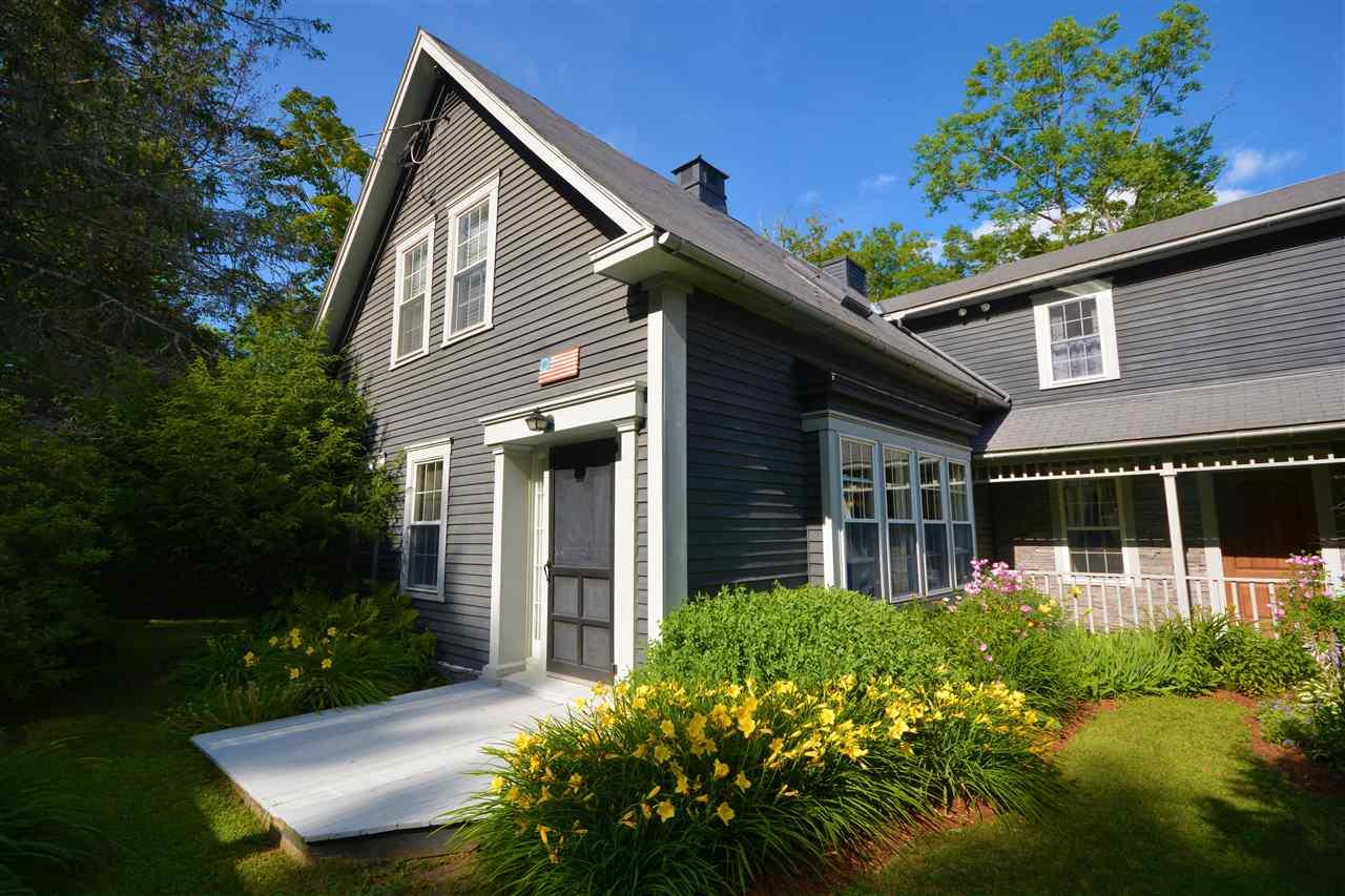 1334 Brownsville-Hartland Road - Photo 1