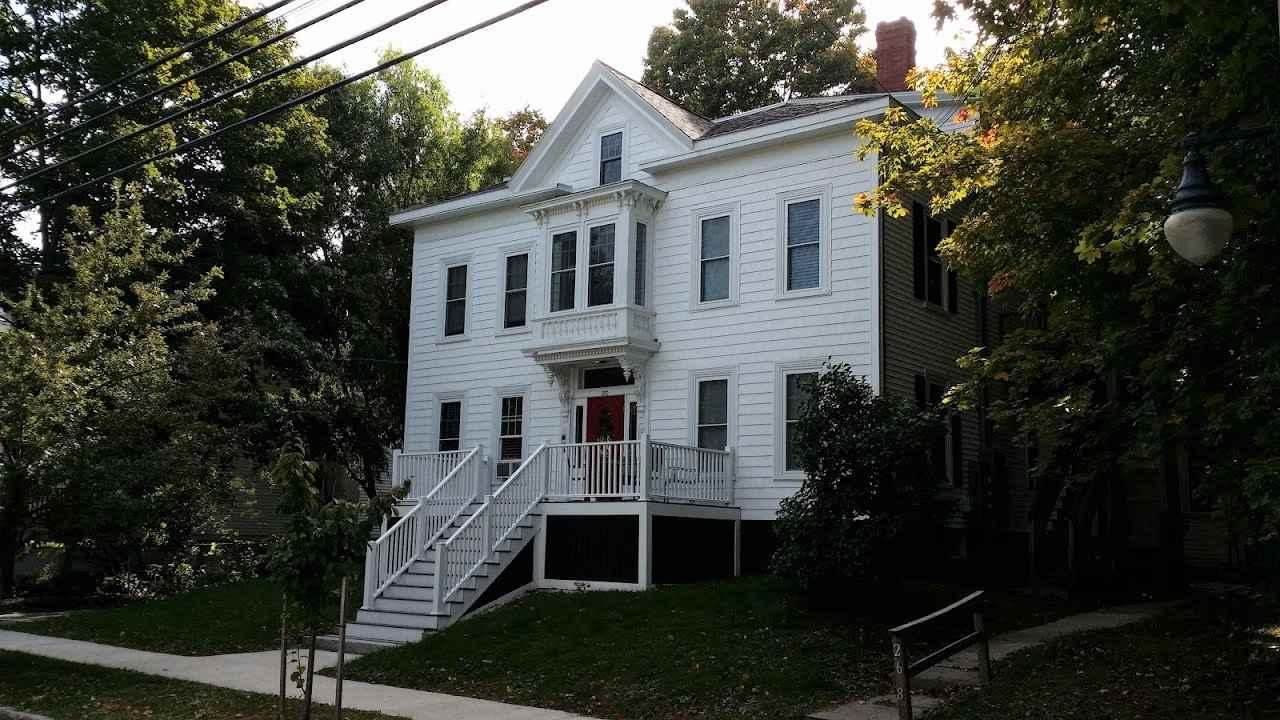 270 Richards Avenue - Photo 1