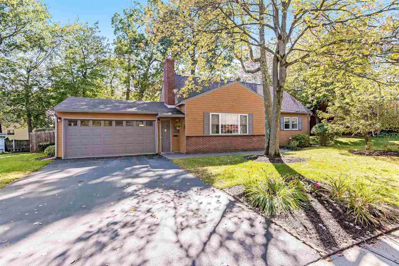 137 Lakewood Parkway - Photo 1