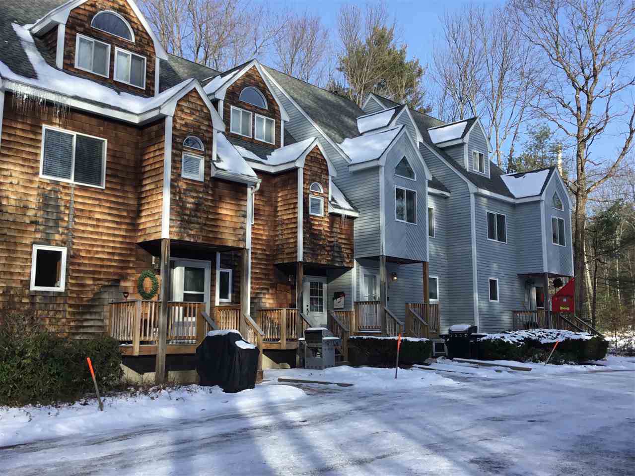 25 Hawk Road - Photo 1
