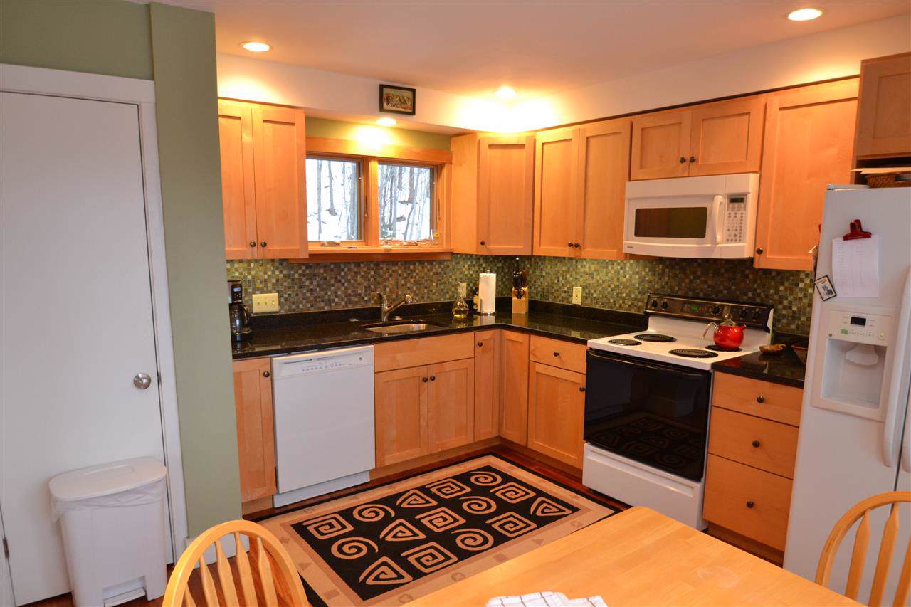 16 Hobbit Hill Road - Photo 1