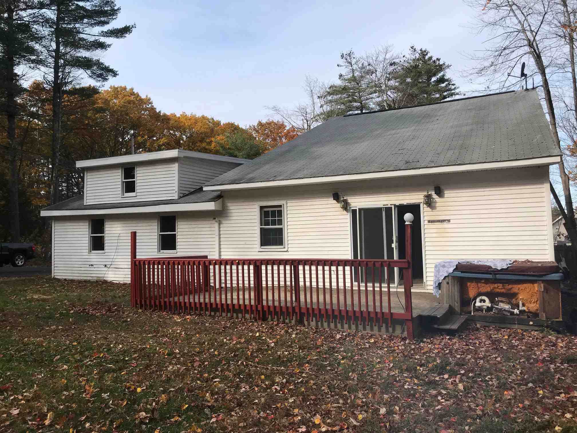 17 Lakeview Road - Photo 1