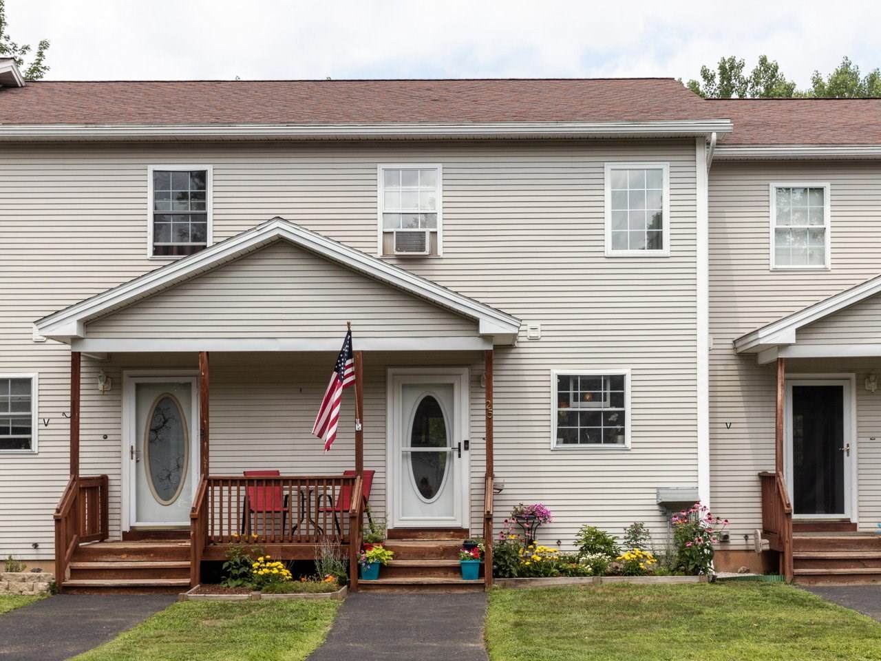 25 Twin Court - Photo 1