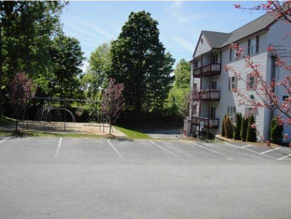 7 Railroad Avenue - Photo 1