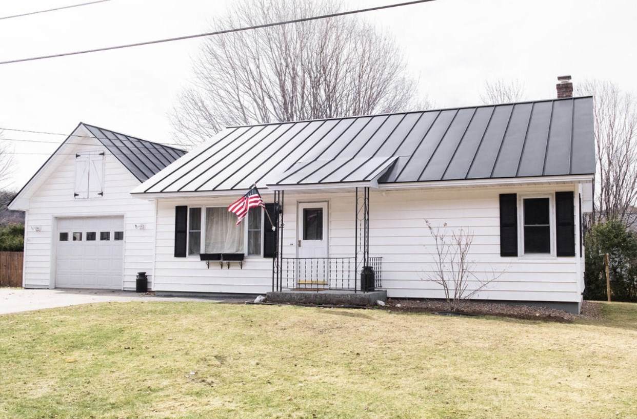 22 Deerfield Avenue - Photo 1