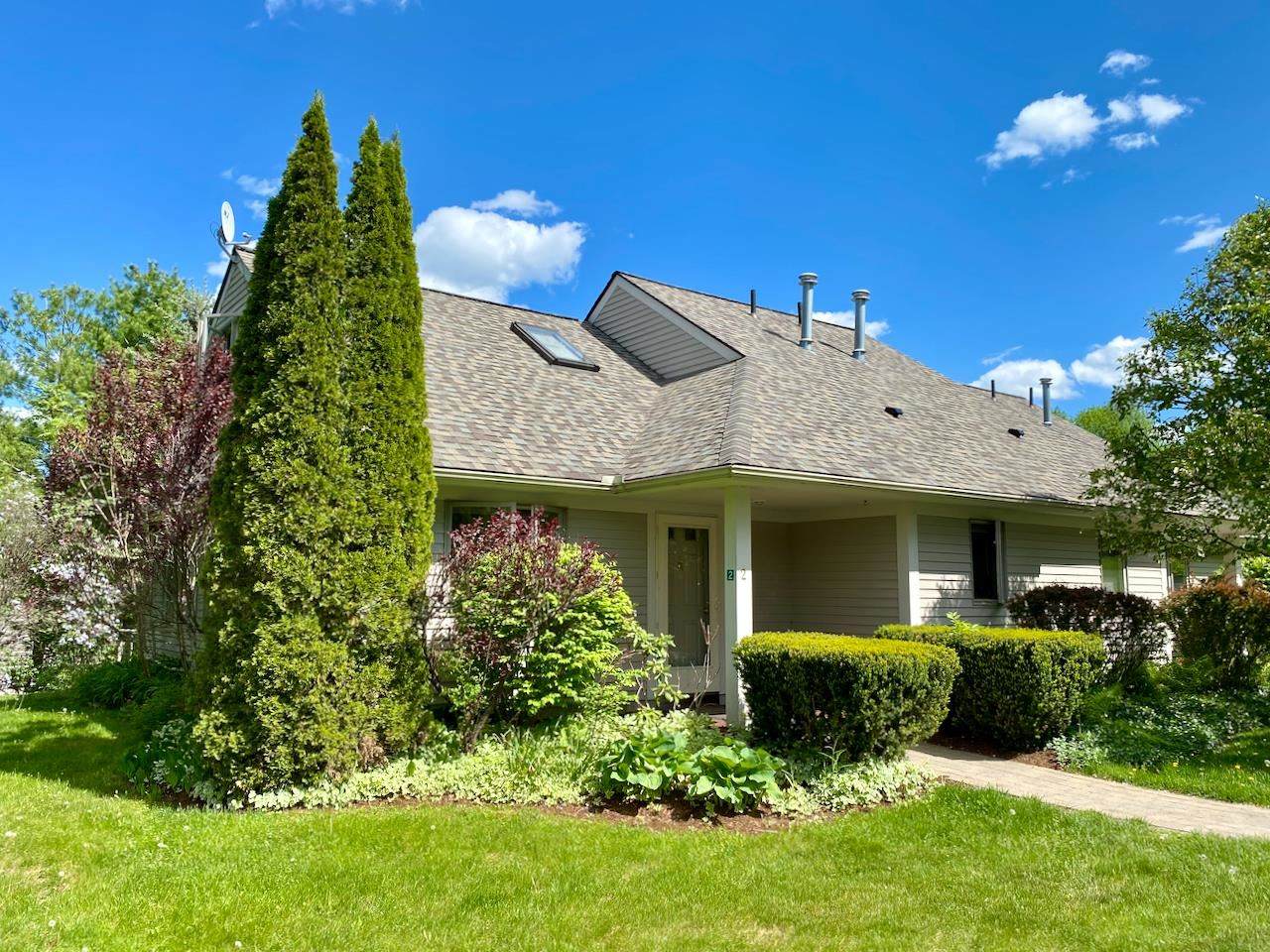 2 Sandcherry Way - Photo 1