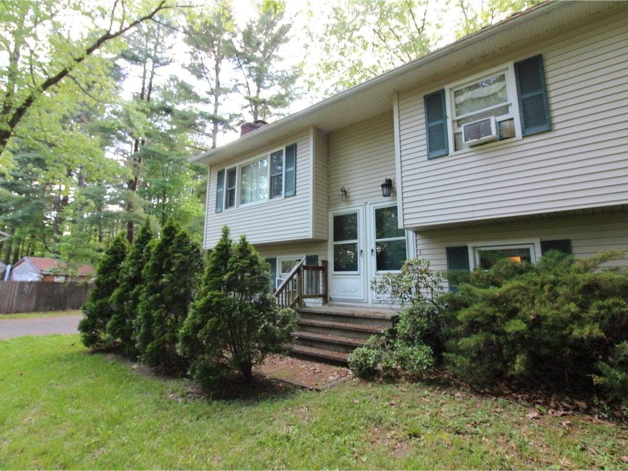 132 Mallard Drive - Photo 1