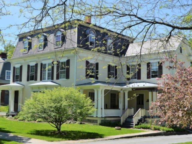 82 Main Street - Photo 1