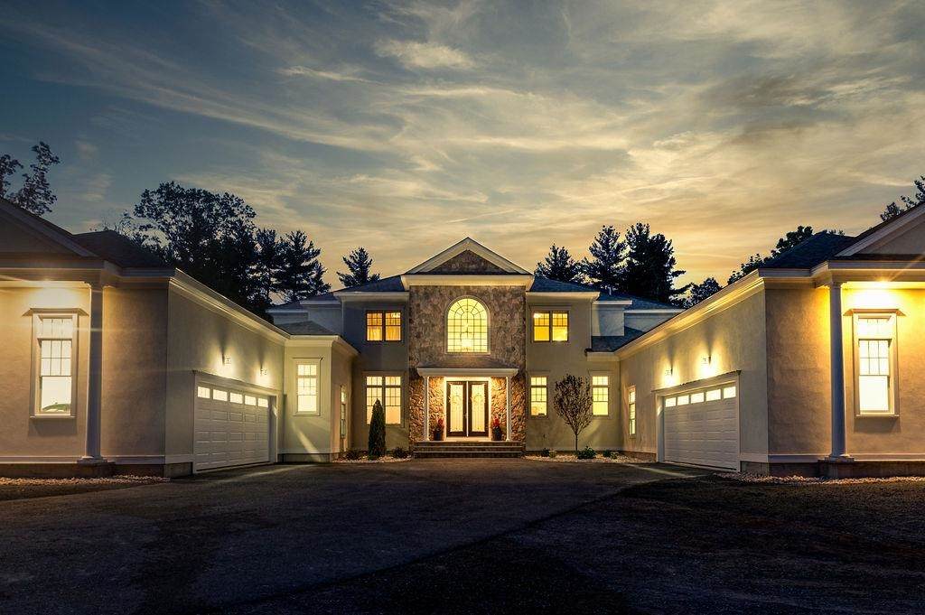 24 Stonehedge Road - Photo 1