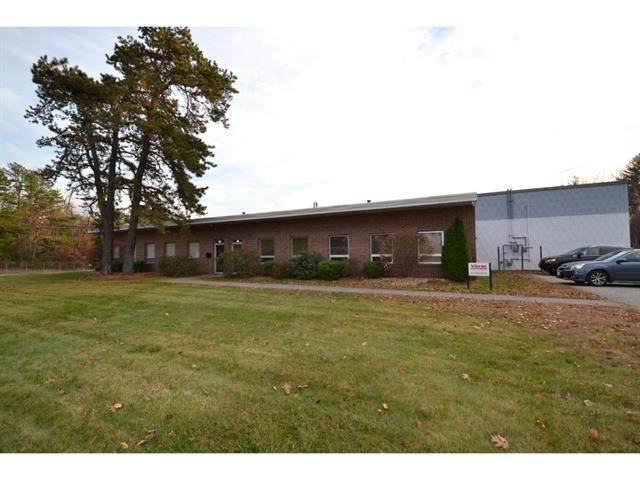 19 Columbia Drive - Photo 1