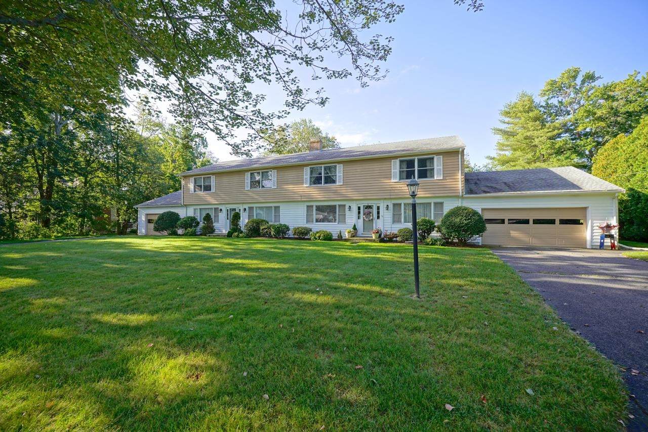 54 Baker Avenue - Photo 1