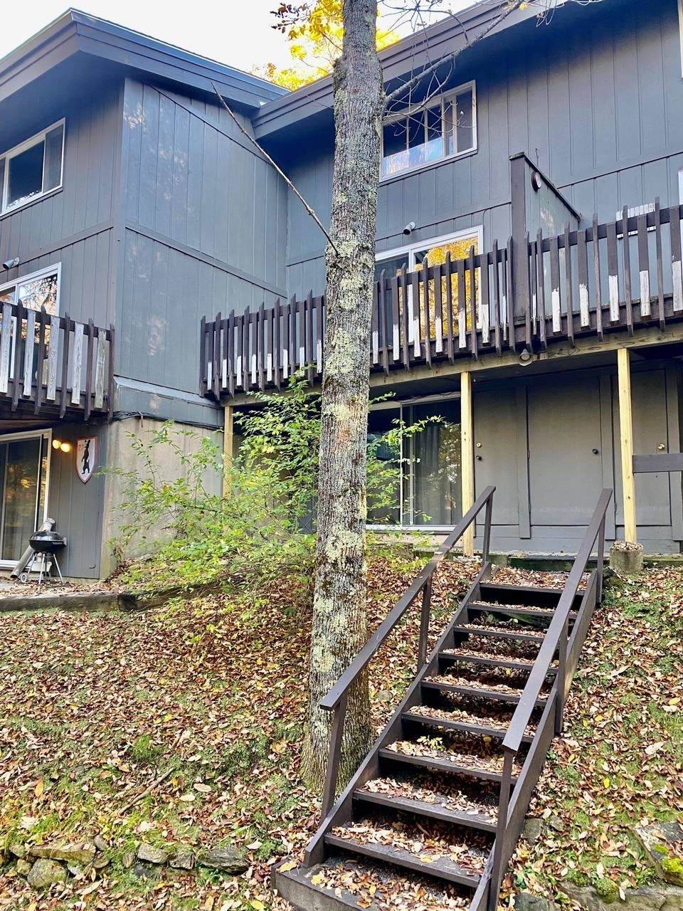 26 Stratton West Road - Photo 1