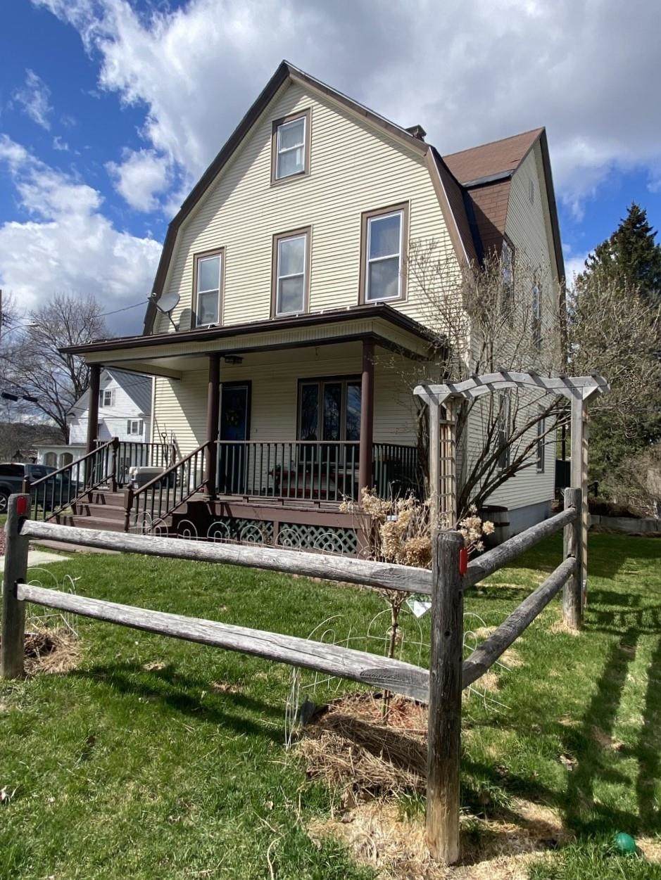 18 Hilltop Avenue - Photo 1