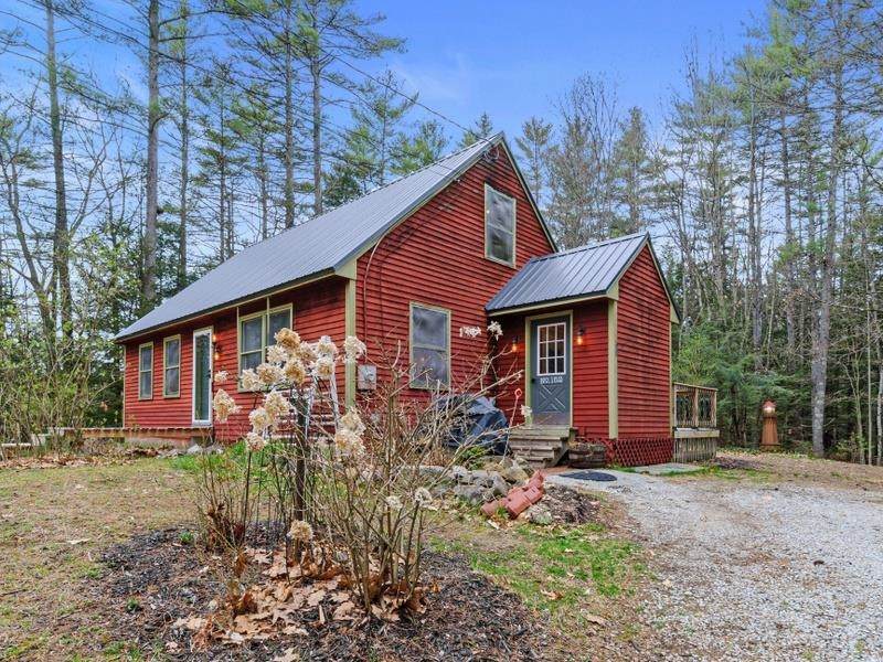 152 West Parish Road - Photo 1