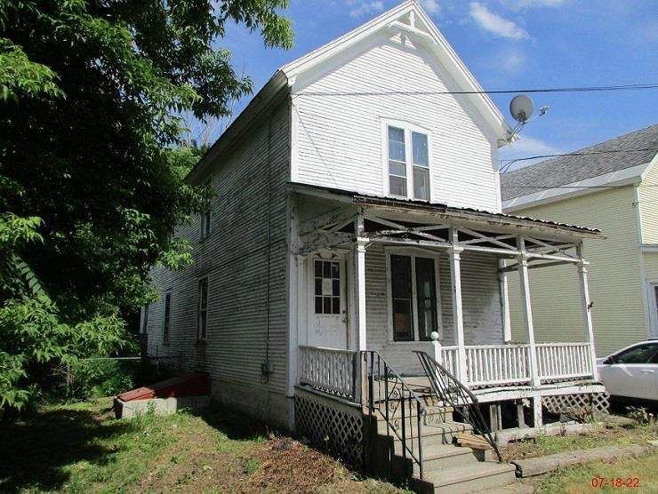 50 Pine Street - Photo 1