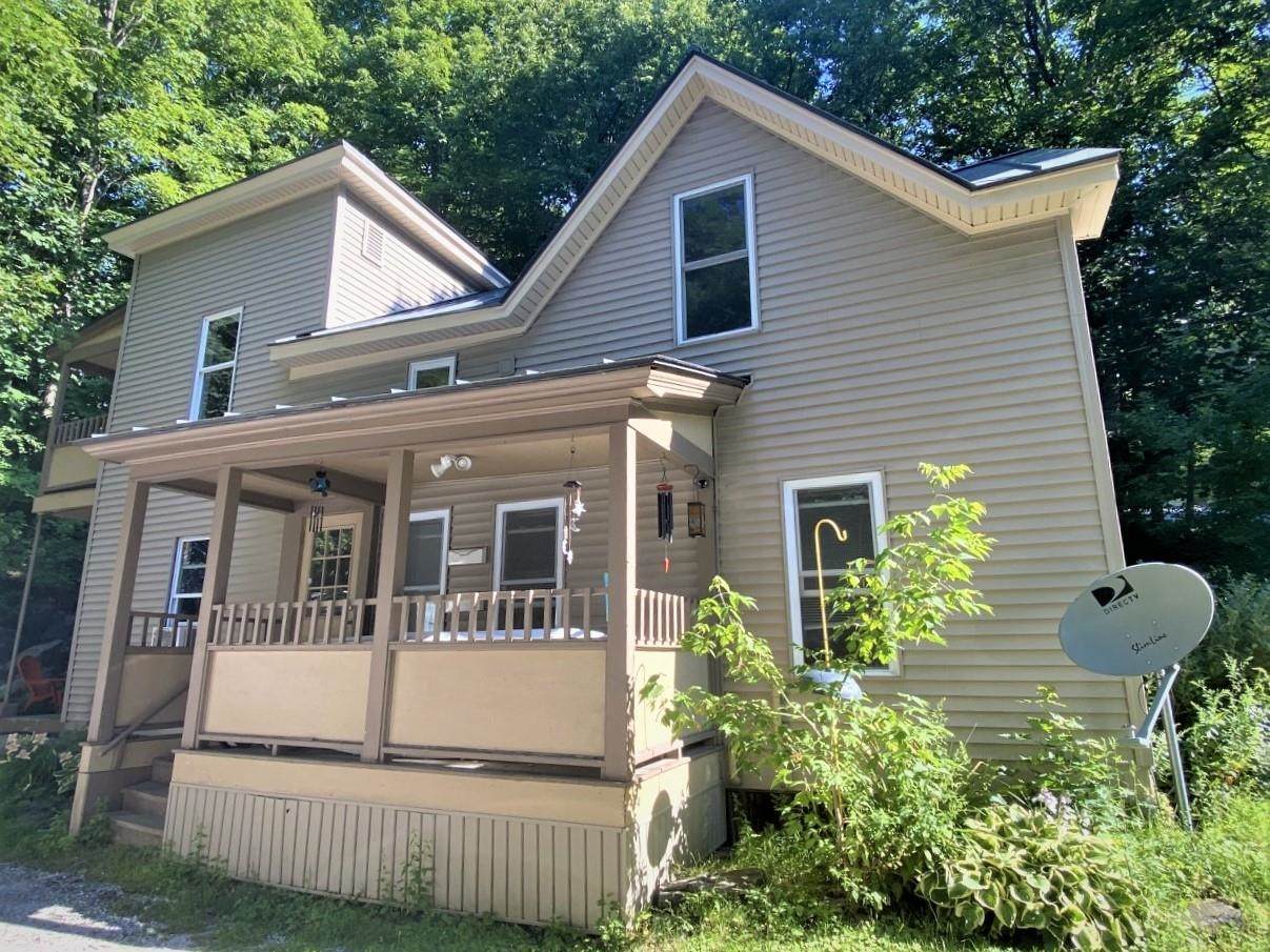 32 Hall Street - Photo 1