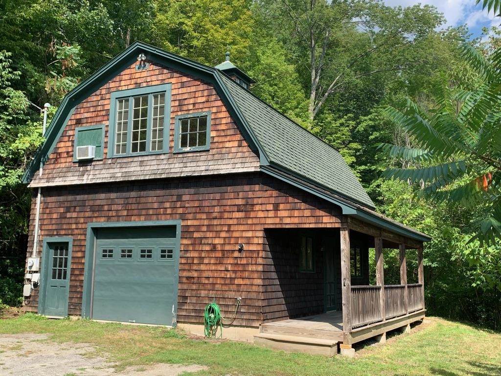 853 Rose Hill Road - Photo 1
