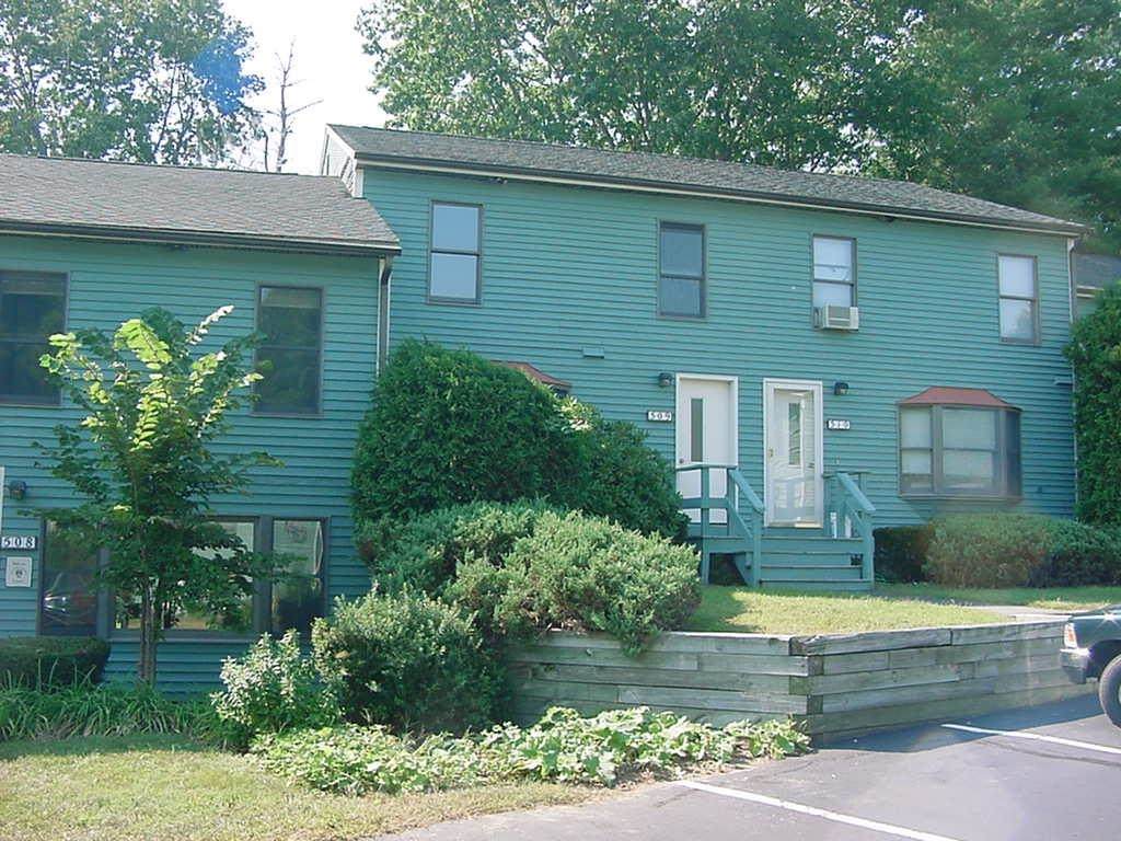 509 Piscassic Street - Photo 1