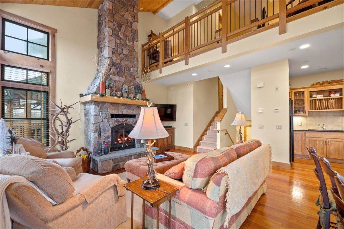 5B Cranberry Court - Photo 1