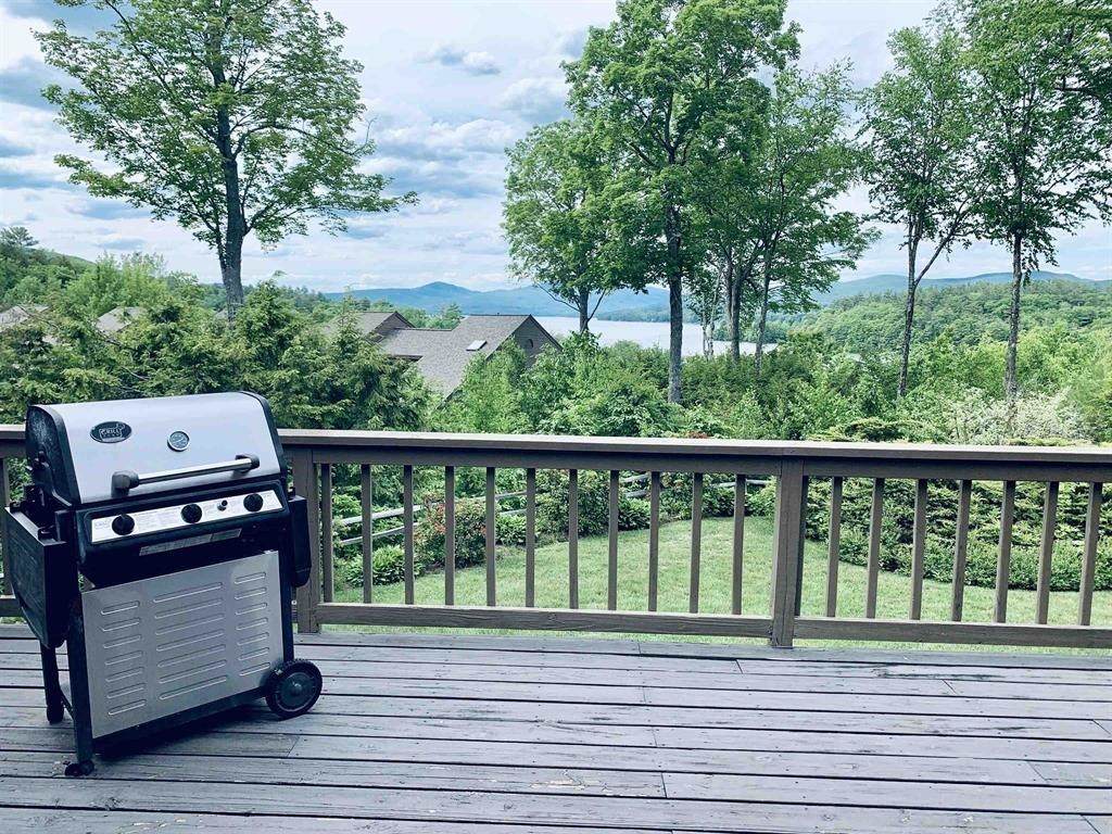 61 Woodbury Drive - Photo 1