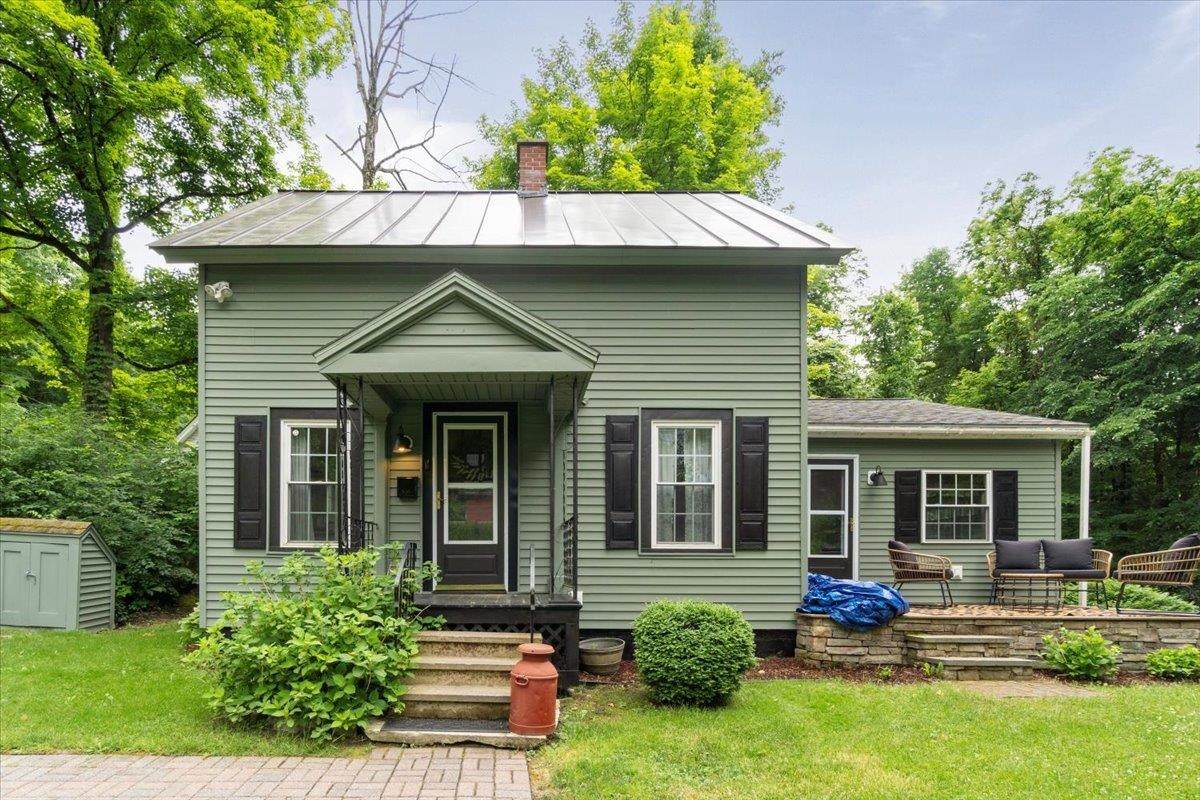 17 Bluff Street - Photo 1