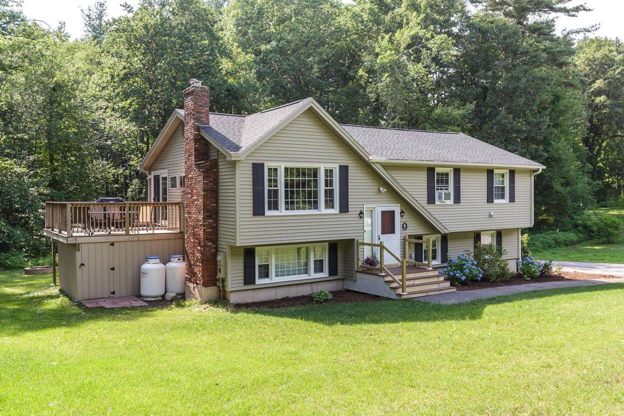 11 Claire Avenue - Photo 1