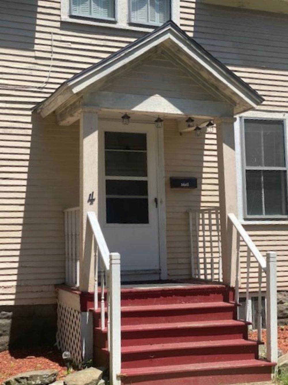 4 Bailey Avenue - Photo 1