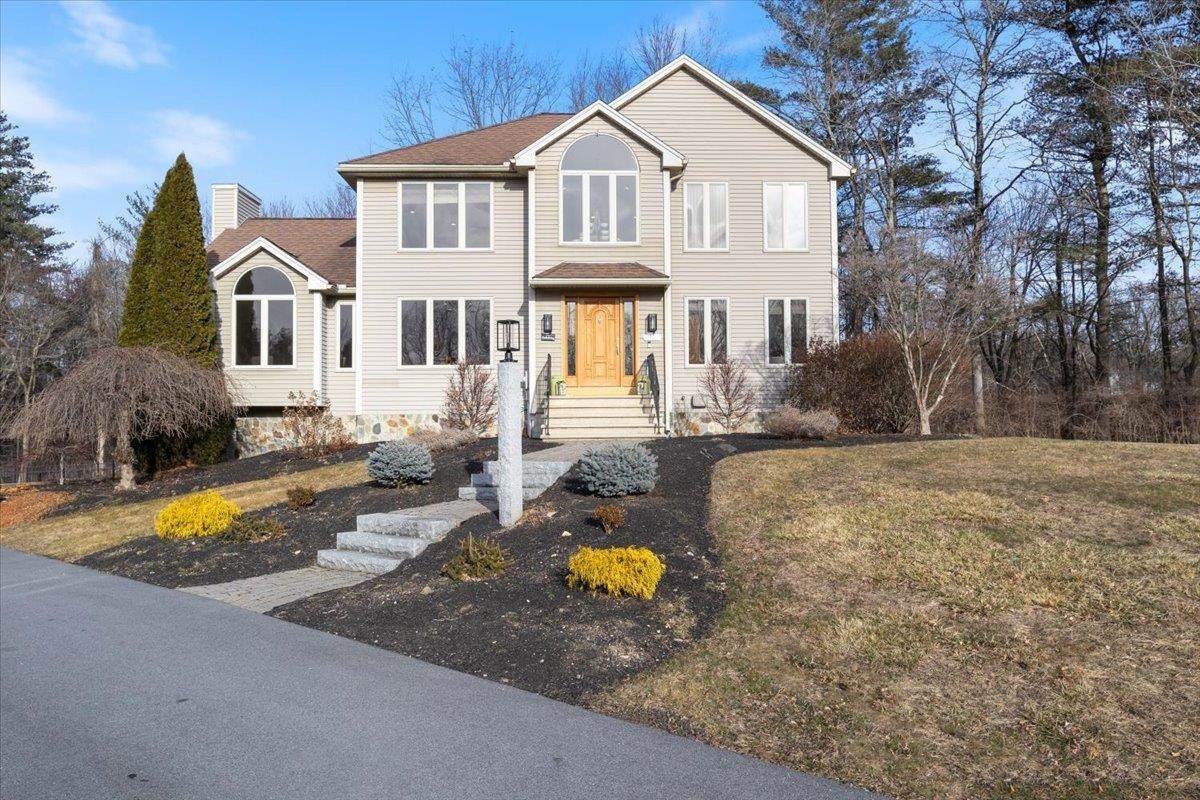 12 Cardinal Circle - Photo 1