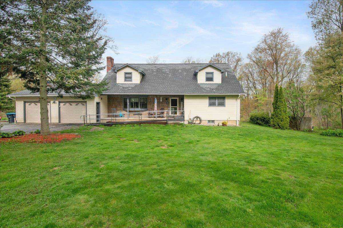 226 Crosby Heights - Photo 1